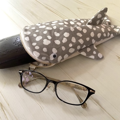 モモンガハウス(足跡柄グリーン)  春(冬)秋仕様  1750円 モモンガハウス(足跡柄グリーン) 春(冬)秋仕様 1750円