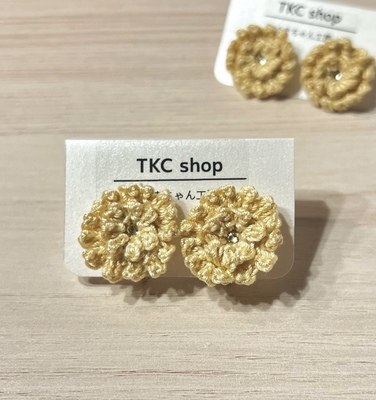 ヘアゴム　ゴールドカラー　メタルボール　ペイルブルー　ビーズ　プラ　チャーム ヘアゴム ゴールドカラー メタルボール ペイルブルー ビーズ プラ