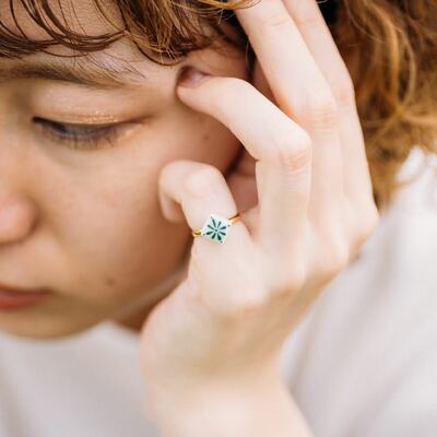 新品　16kgp　天然石ホワイトオパールフォークリング指輪　フリーサイズ 新品 16kgp 天然石ホワイトオパールフォークリング指輪 フリーサイズ