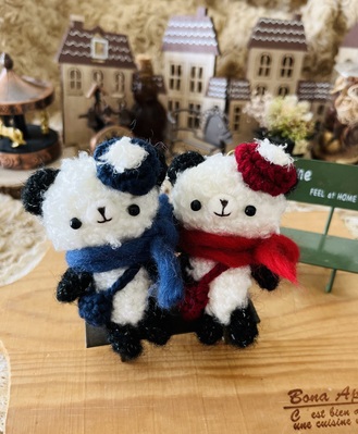 ハンドメイド あみぐるみ 着ぐるみくまのミ二柴犬のキーホルダー